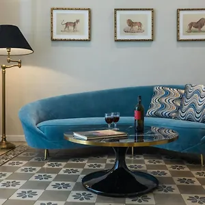 https://dimora-minima.catania-hotels.net