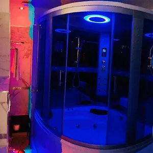 https://parisa-suite-rome.it-romehotels.com